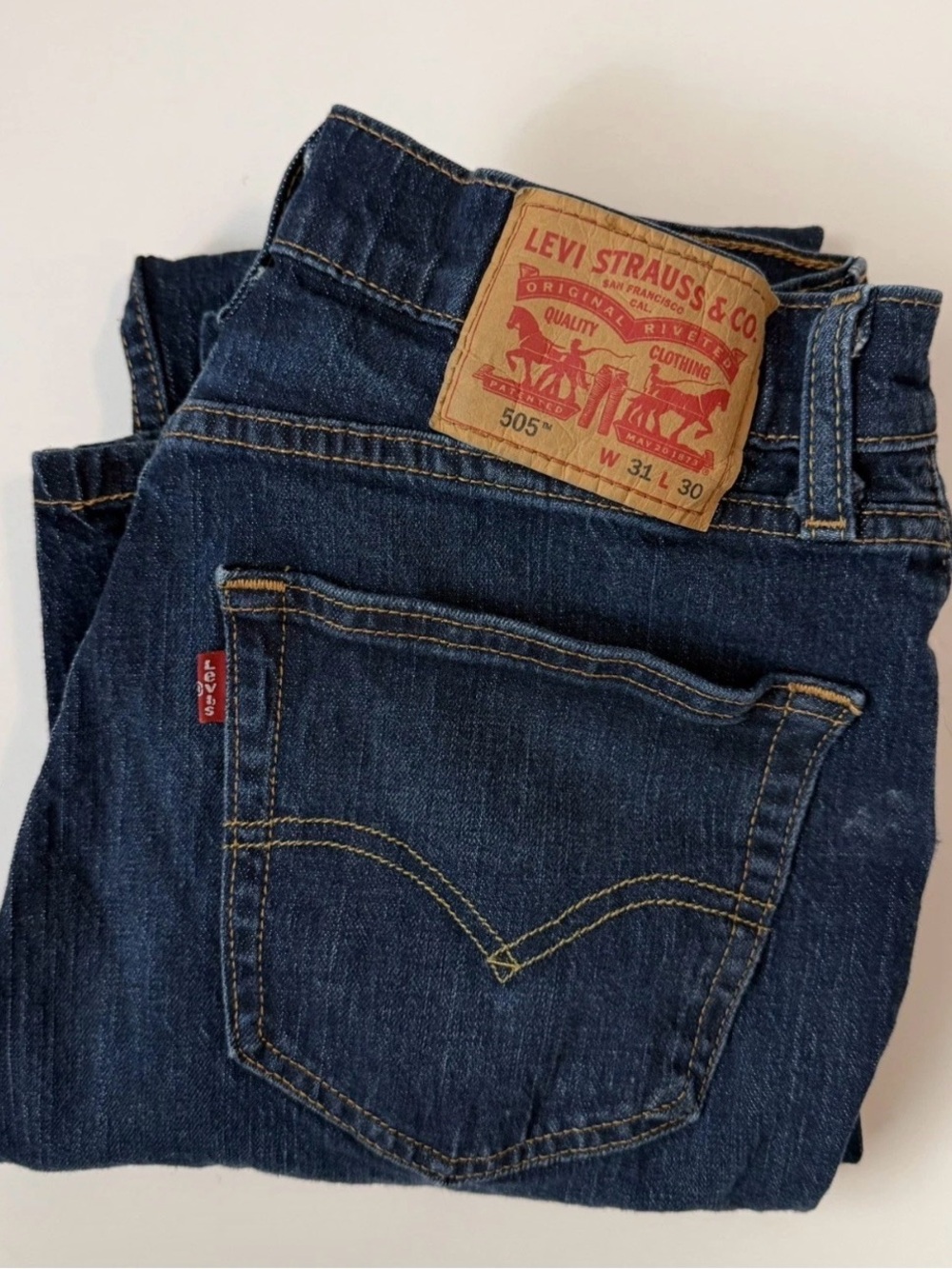 Levi's Dark Blue Straight Men's Jeans with Tan Leather Patch 31x30
